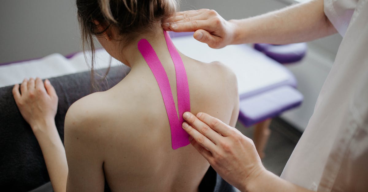 discover effective remedies and expert tips for managing neck pain. learn about causes, prevention, and treatments to help you alleviate discomfort and improve your quality of life.