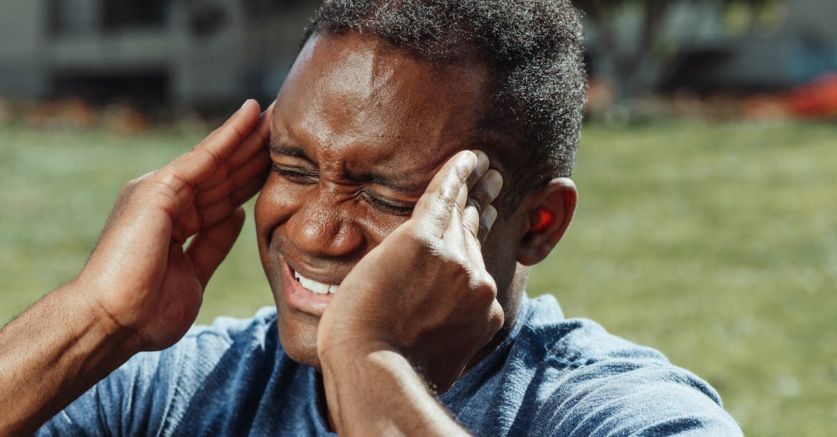 discover effective strategies for managing migraines, from understanding triggers to exploring treatment options. find relief and regain control over your life with expert tips and resources.