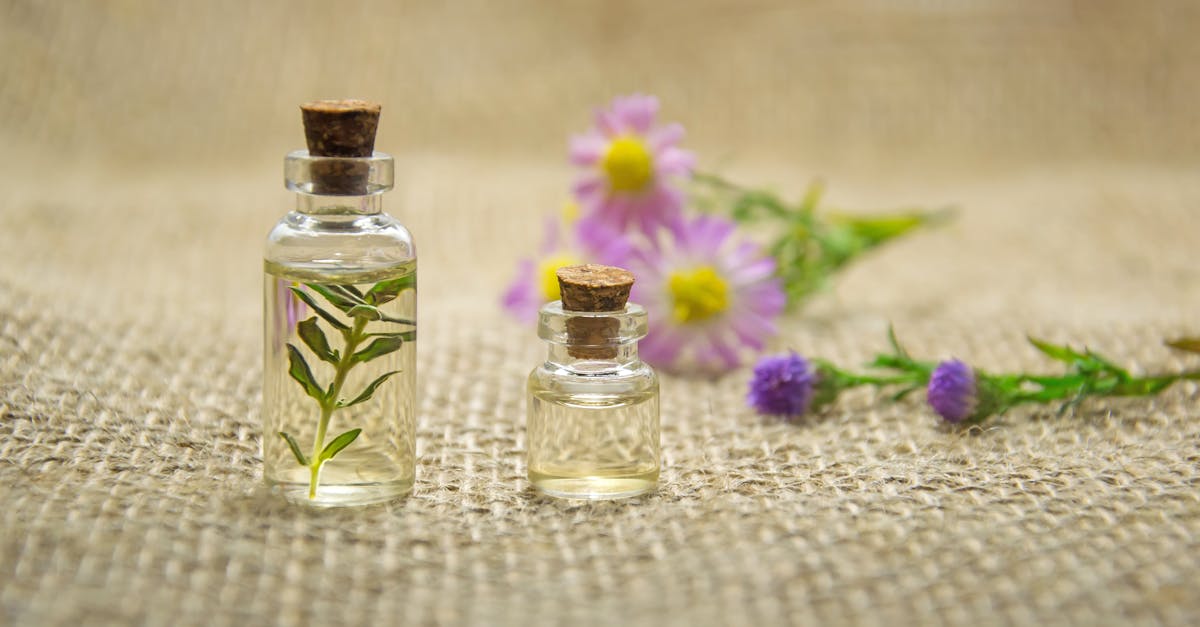 découvrez le pouvoir transformateur de l'aromathérapie. explorez les huiles essentielles et leurs bienfaits pour la relaxation, le soulagement du stress et un bien-être amélioré. découvrez les secrets d'un mode de vie plus sain grâce aux parfums apaisants de la nature.