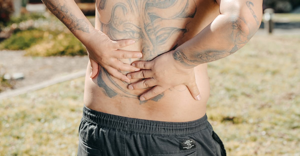 discover effective strategies for lower back pain relief. explore various treatments, exercises, and lifestyle changes that can help alleviate discomfort and improve your overall well-being.