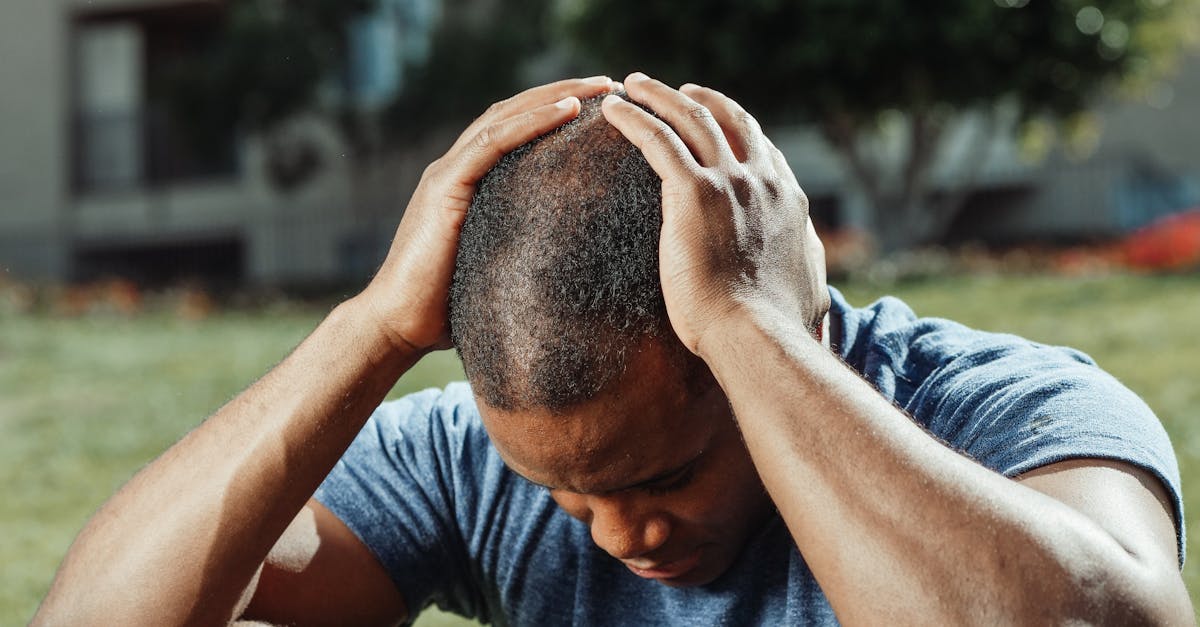 discover the causes, symptoms, and effective treatments for migraines. learn how to manage pain and improve your quality of life with expert tips and advice.