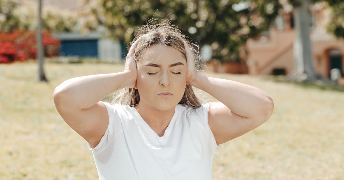 découvrez des stratégies et des traitements efficaces pour gérer les migraines. découvrez les causes, les symptômes et les conseils de prévention pour aider à réduire la fréquence et la gravité des crises de migraine.