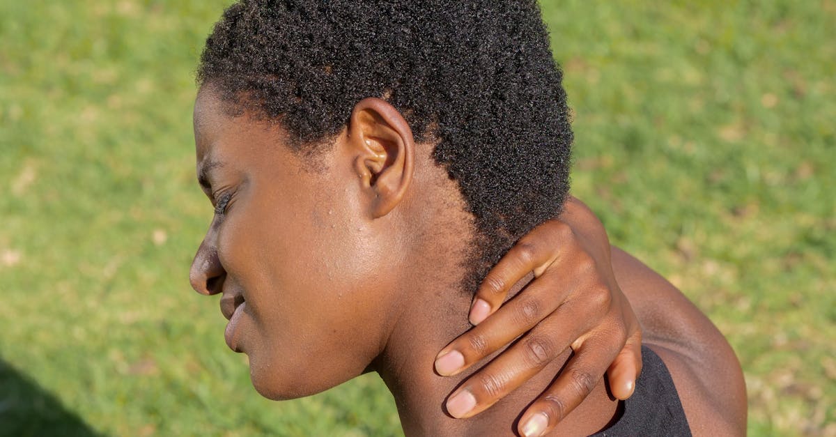 discover effective solutions and tips for managing neck pain. learn about causes, treatment options, and preventive measures to help you regain comfort and improve your quality of life.