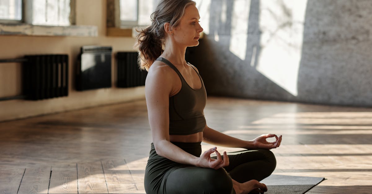 discover the importance of posture in daily life. learn tips and exercises to improve your posture, enhance your well-being, and prevent discomfort. transform your health with proper alignment and awareness.