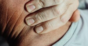 discover effective methods for thoracic spine relief. learn about exercises, stretches, and treatments to alleviate pain and improve mobility in your upper back. experience better posture and a healthier spine today.