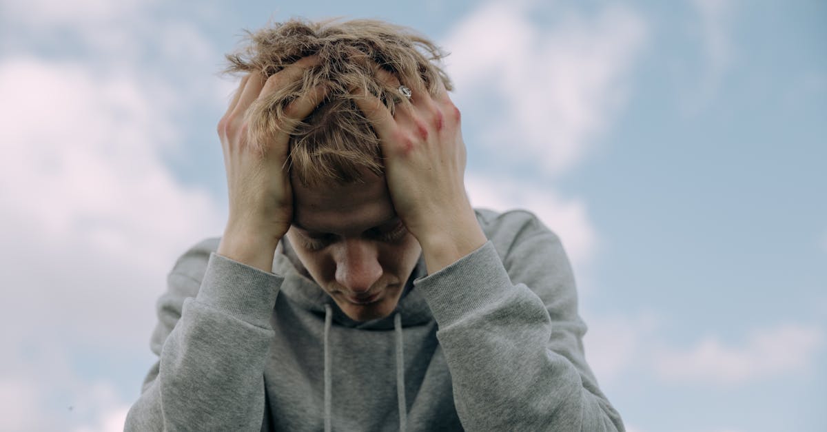 explore the complexities of brachial plexus injuries, understanding their causes, symptoms, and treatment options. learn how these nerve injuries affect arm and shoulder function, and discover effective rehabilitation strategies for recovery.
