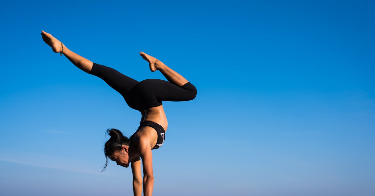 enhance your stability and overall fitness with effective core strengthening exercises. discover the benefits of a strong core, including improved posture, balance, and injury prevention. join our routine today for a stronger, healthier you!