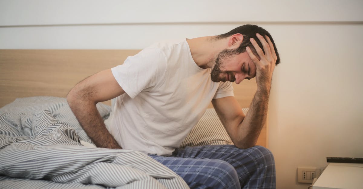 discover effective strategies and treatments for managing migraines. learn about symptoms, triggers, and lifestyle changes that can help reduce the frequency and intensity of migraine attacks.