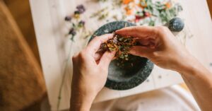discover effective natural remedies for common ailments, harnessing the power of nature to enhance your well-being. explore herbal solutions, essential oils, and holistic approaches to promote healing and improve your health naturally.