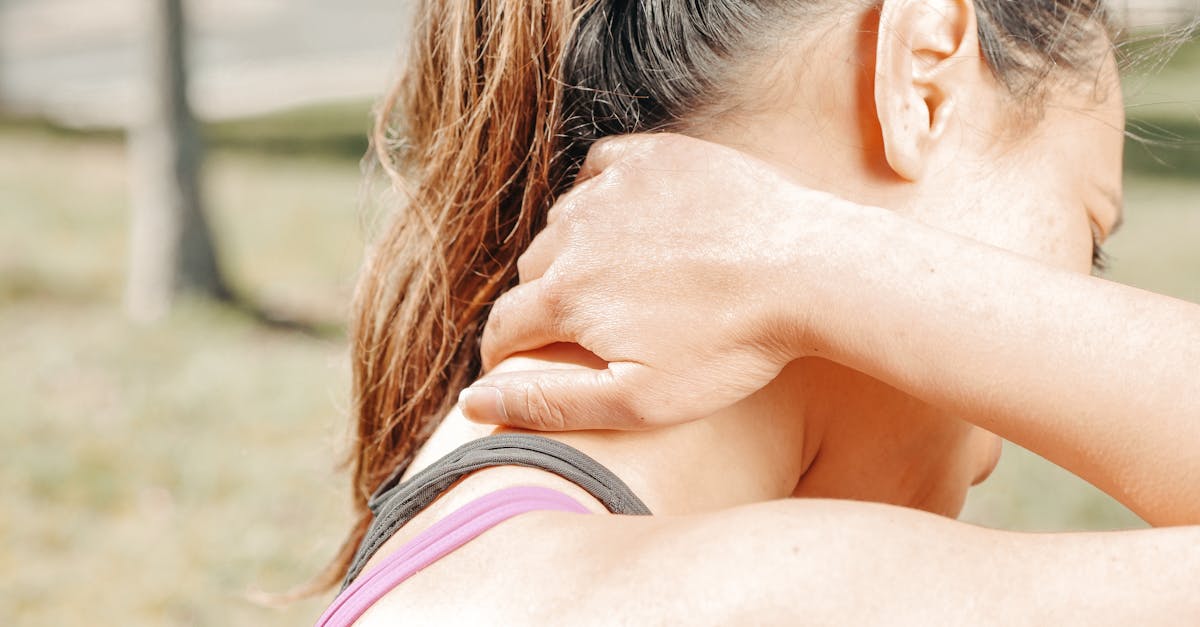 discover effective strategies for neck pain relief. explore simple exercises, ergonomic tips, and treatments to alleviate discomfort and improve your quality of life.