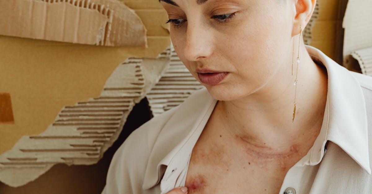 discover effective solutions and insights for managing shoulder pain. learn about causes, treatments, and preventive measures to regain mobility and enjoy a pain-free life.