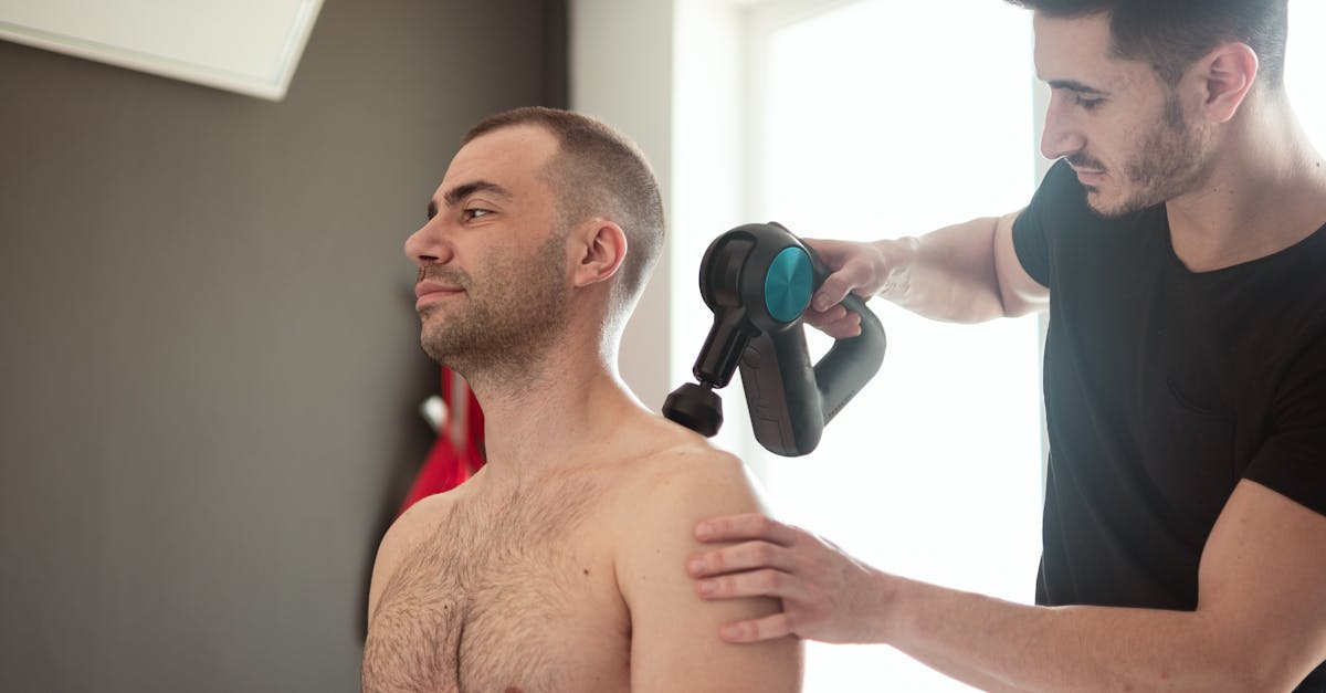 discover effective strategies and remedies for shoulder pain relief. learn about common causes, treatments, and prevention tips to enhance your mobility and improve your quality of life.