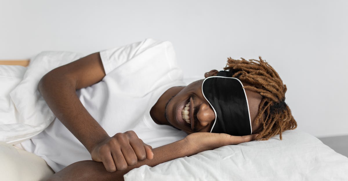 discover the best sleep positions for a restful night's sleep. learn how your choice of sleeping posture can impact your health, comfort, and overall sleep quality. explore tips and advice to find the perfect position for you.