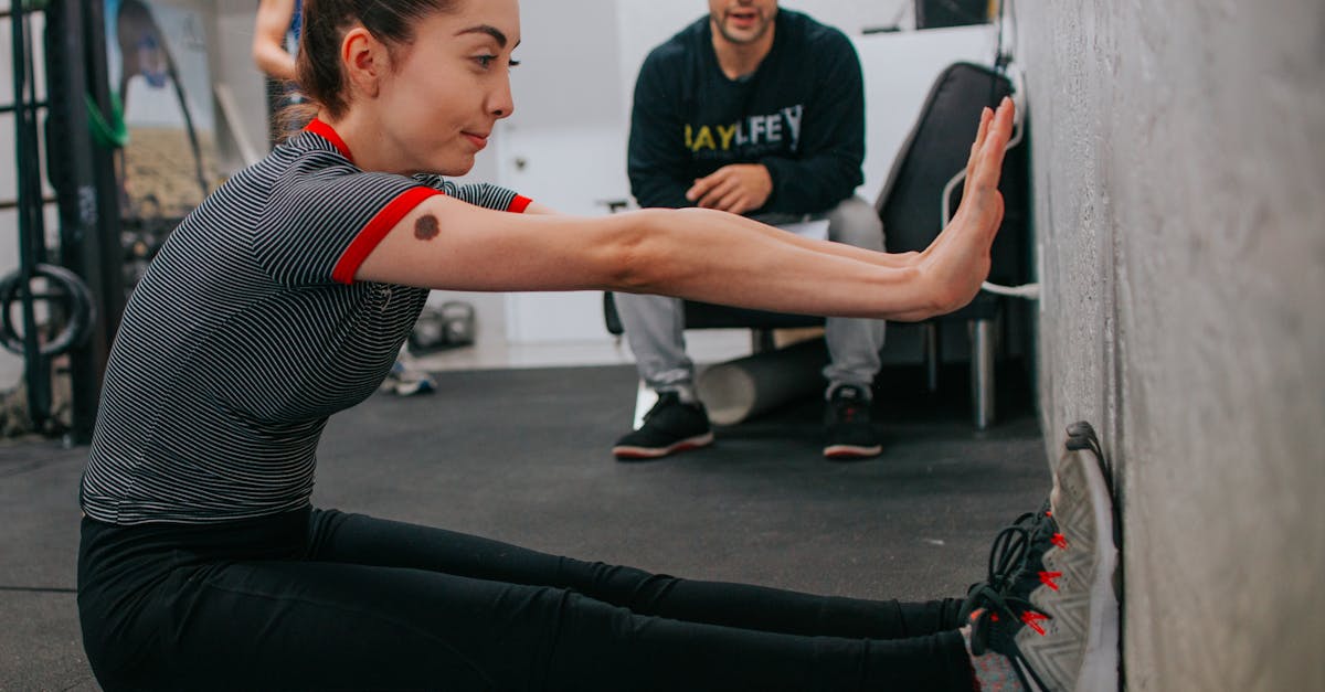 discover the benefits of stretching with our comprehensive guide. learn effective techniques to improve flexibility, reduce muscle tension, and enhance overall well-being. perfect for athletes and anyone looking to incorporate stretching into their routine.
