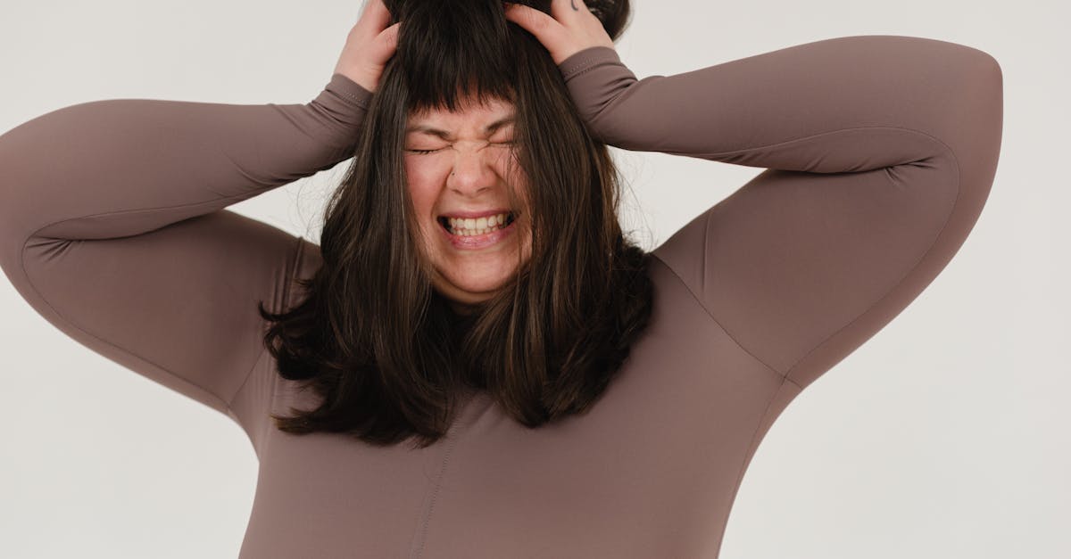 discover effective strategies to alleviate tension headaches. learn about the causes, symptoms, and treatments to help you manage and prevent this common discomfort.