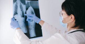 discover effective strategies for managing thoracic spine pain, including common causes, symptoms, and treatment options. gain insights into preventing discomfort and enhancing your overall spinal health.
