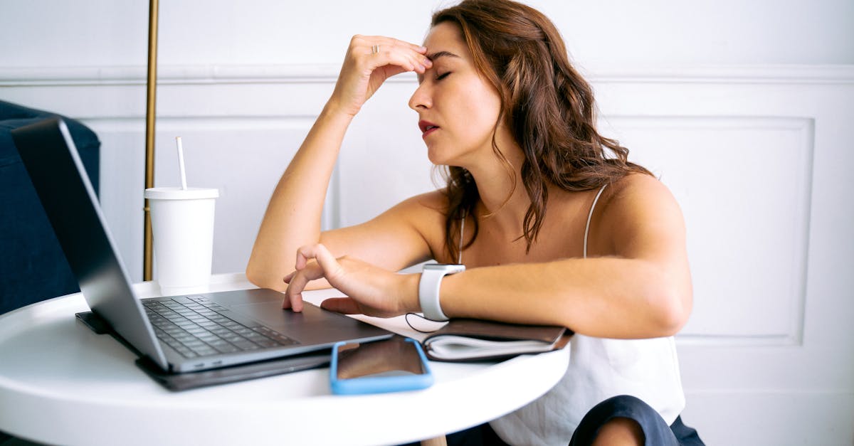 discover the causes, symptoms, and effective treatments for cluster headaches, a debilitating condition marked by severe pain and discomfort. learn about management strategies and support options for those affected.