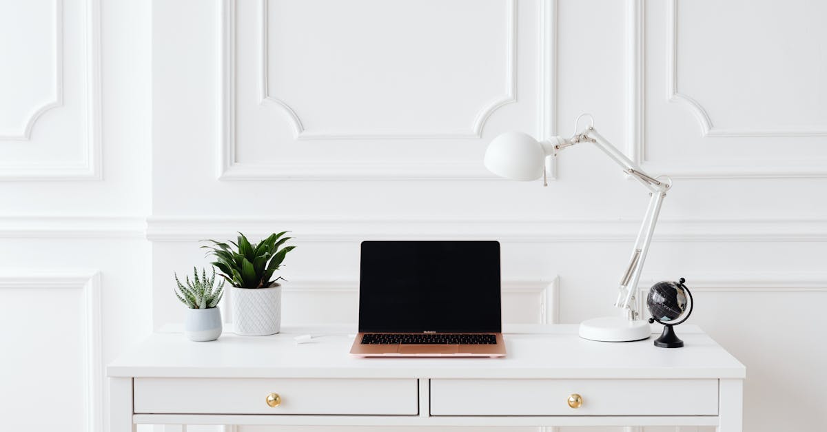 Si vous souhaitez soulager vos douleurs du haut du dos et découvrir les effets transformateurs d'un sac à dos ergonomique associé aux techniques complètes de Pulse Align, nous vous invitons à prendre rendez-vous pour une consultation.