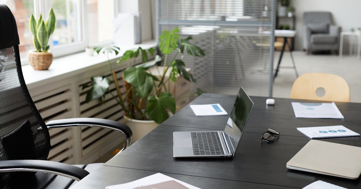 discover the benefits of an ergonomic workstation designed to enhance comfort and productivity. explore adjustable desks, supportive chairs, and optimized layouts that promote better posture and reduce strain.