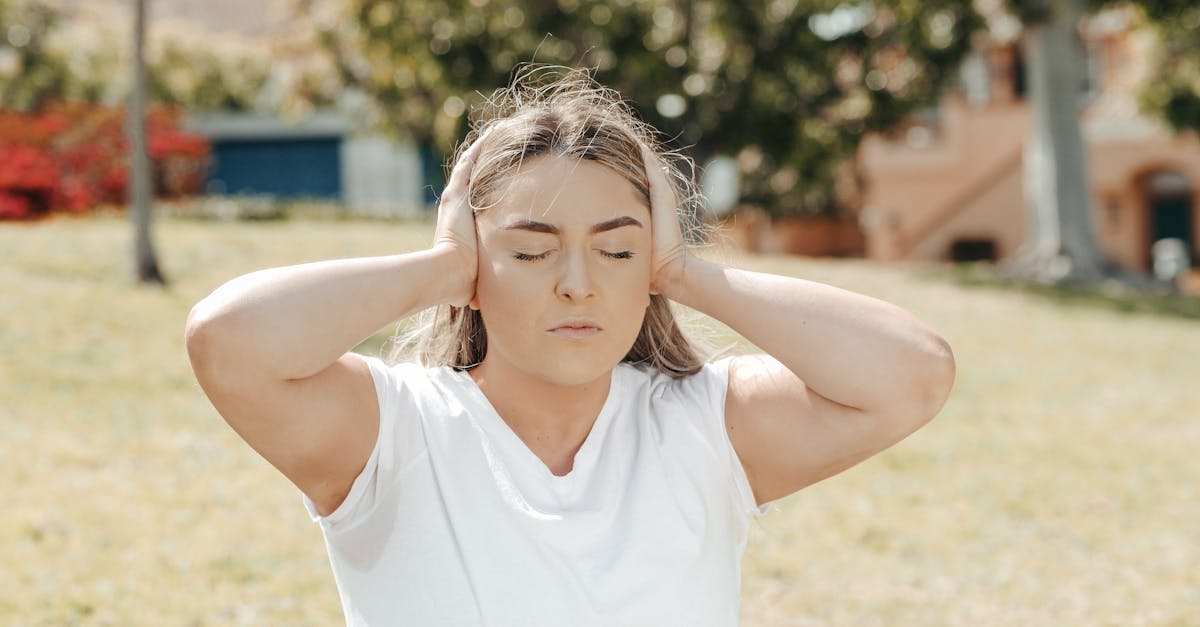 discover everything about migraines, including symptoms, triggers, and effective treatment options. gain insights into managing pain and improving your quality of life.