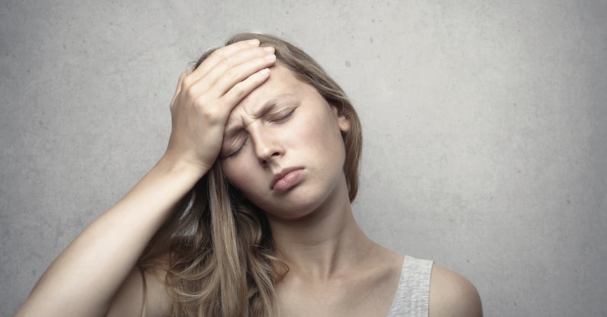 discover effective strategies to manage and relieve migraine symptoms. explore causes, triggers, and treatments to regain control over your life and reduce the impact of migraines.