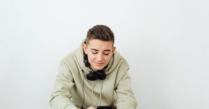 discover effective techniques and exercises to improve neck mobility, reduce stiffness, and enhance overall flexibility. learn how to maintain a healthy neck and prevent discomfort with our expert tips.