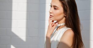 discover the importance of posture and its impact on health and well-being. learn how to improve your posture for better performance, reduced pain, and enhanced confidence. explore tips and exercises to achieve and maintain a proper posture in daily life.