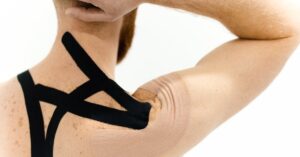 discover effective solutions and tips for managing shoulder pain. learn about common causes, treatment options, and prevention strategies to help you regain mobility and comfort in your daily life.
