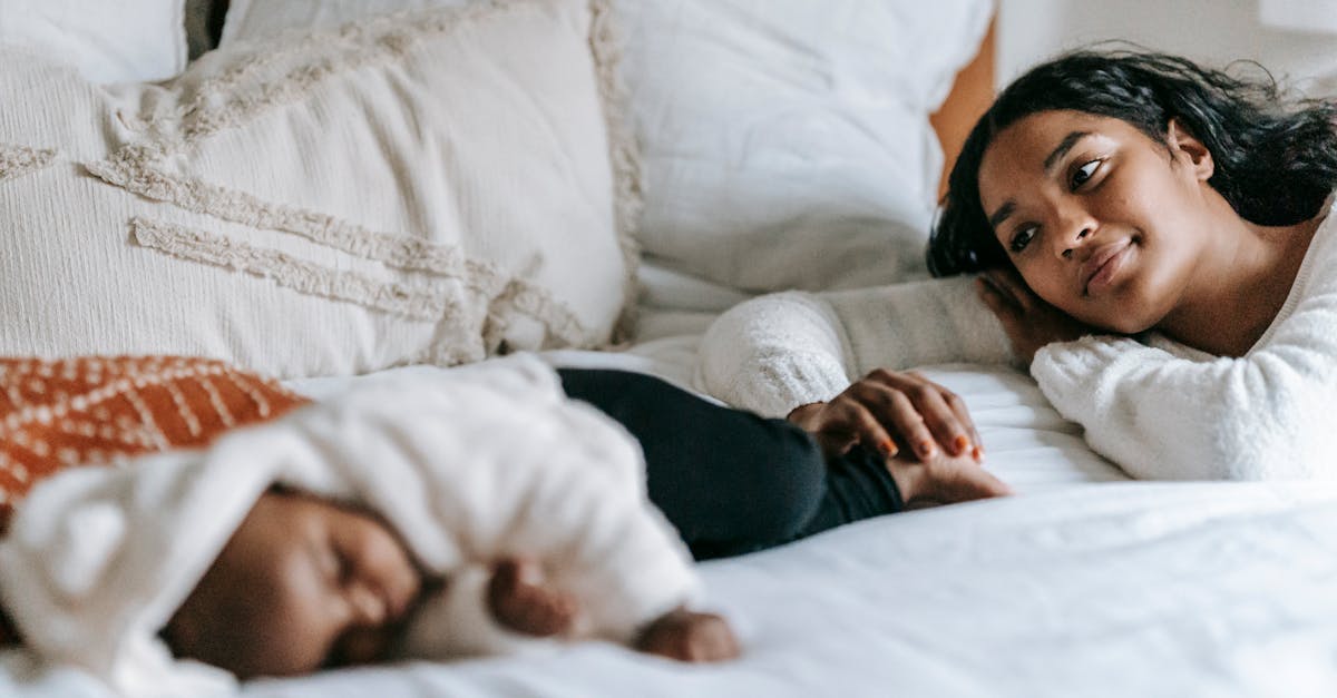 discover the best sleep positions for a good night's rest. learn how different postures can impact your sleep quality, health, and overall well-being. find the perfect position for optimal comfort and rejuvenation.
