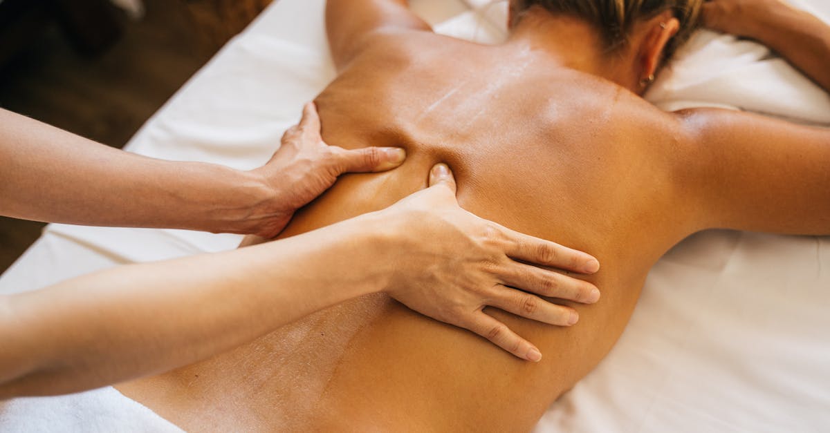 discover effective strategies and exercises to strengthen and relieve tension in your upper back. improve your posture and reduce discomfort with our comprehensive guide tailored for all fitness levels.