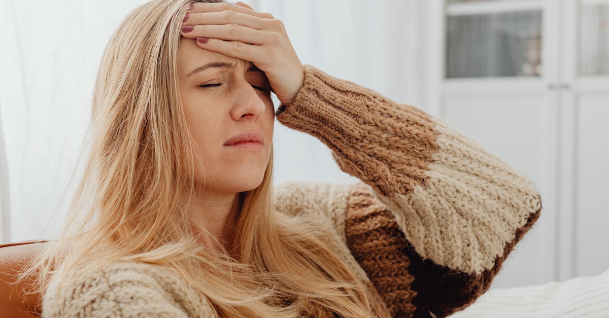 discover effective strategies to manage and alleviate migraine symptoms. learn about causes, treatments, and lifestyle changes to combat migraines and improve your quality of life.