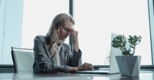 discover effective strategies to understand and manage tension headaches. explore common triggers, symptoms, and treatment options to relieve pain and improve your quality of life.