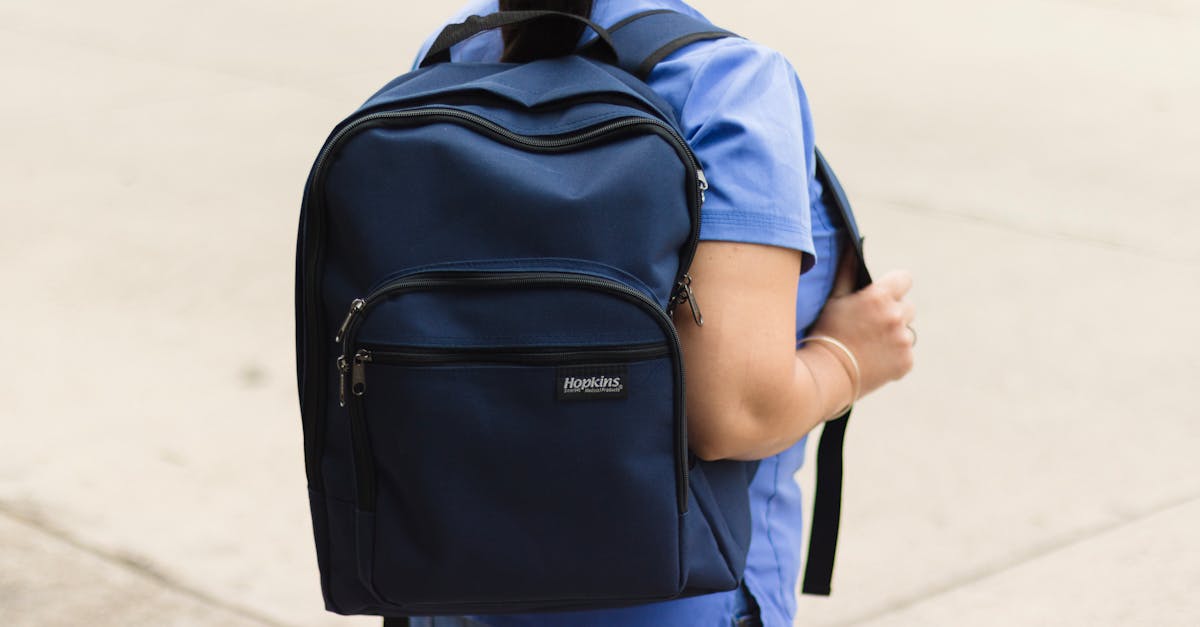 discover ergonomic backpacks designed for comfort and support. perfect for students, commuters, and travelers, these backpacks help reduce back strain while keeping your essentials organized.
