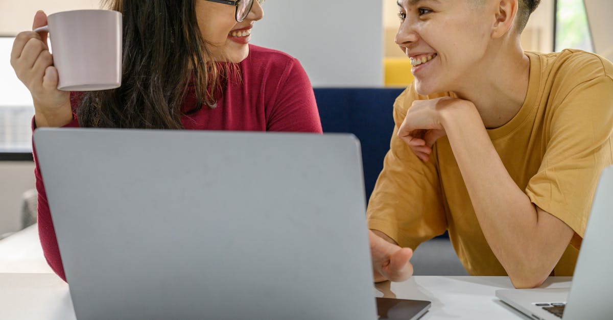 discover what tech neck is, its common symptoms, causes, and effective tips to prevent and relieve neck pain caused by prolonged use of digital devices.